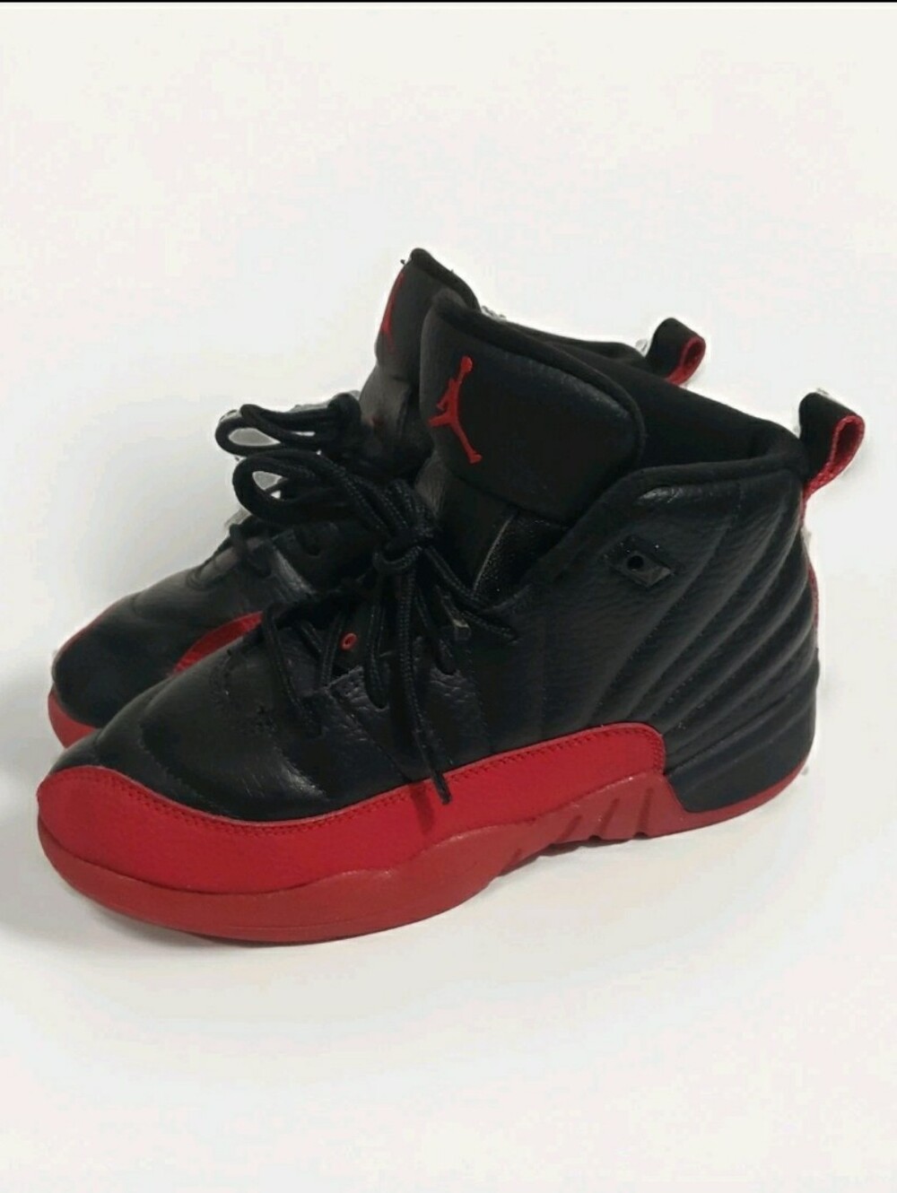 Air Jordan 12 Retro PS Flu Game 2025 Black Red 151186-002 Kids Size 2Y Well Kept